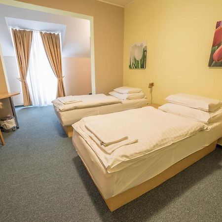 Teledom Hotel コシツェ エクステリア 写真