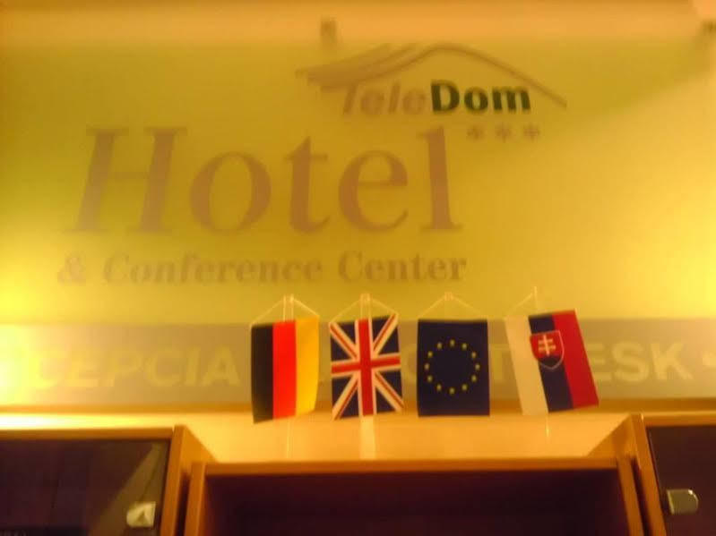 Teledom Hotel コシツェ エクステリア 写真
