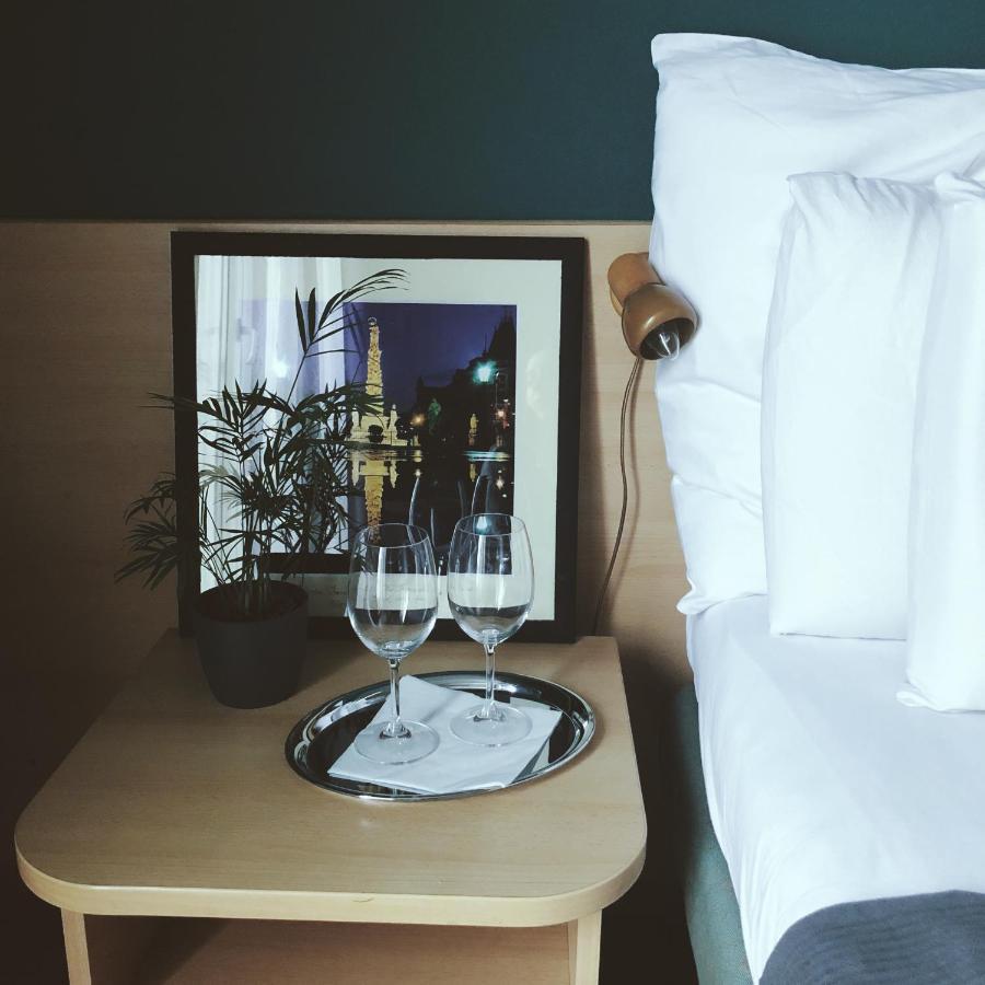 Teledom Hotel コシツェ エクステリア 写真